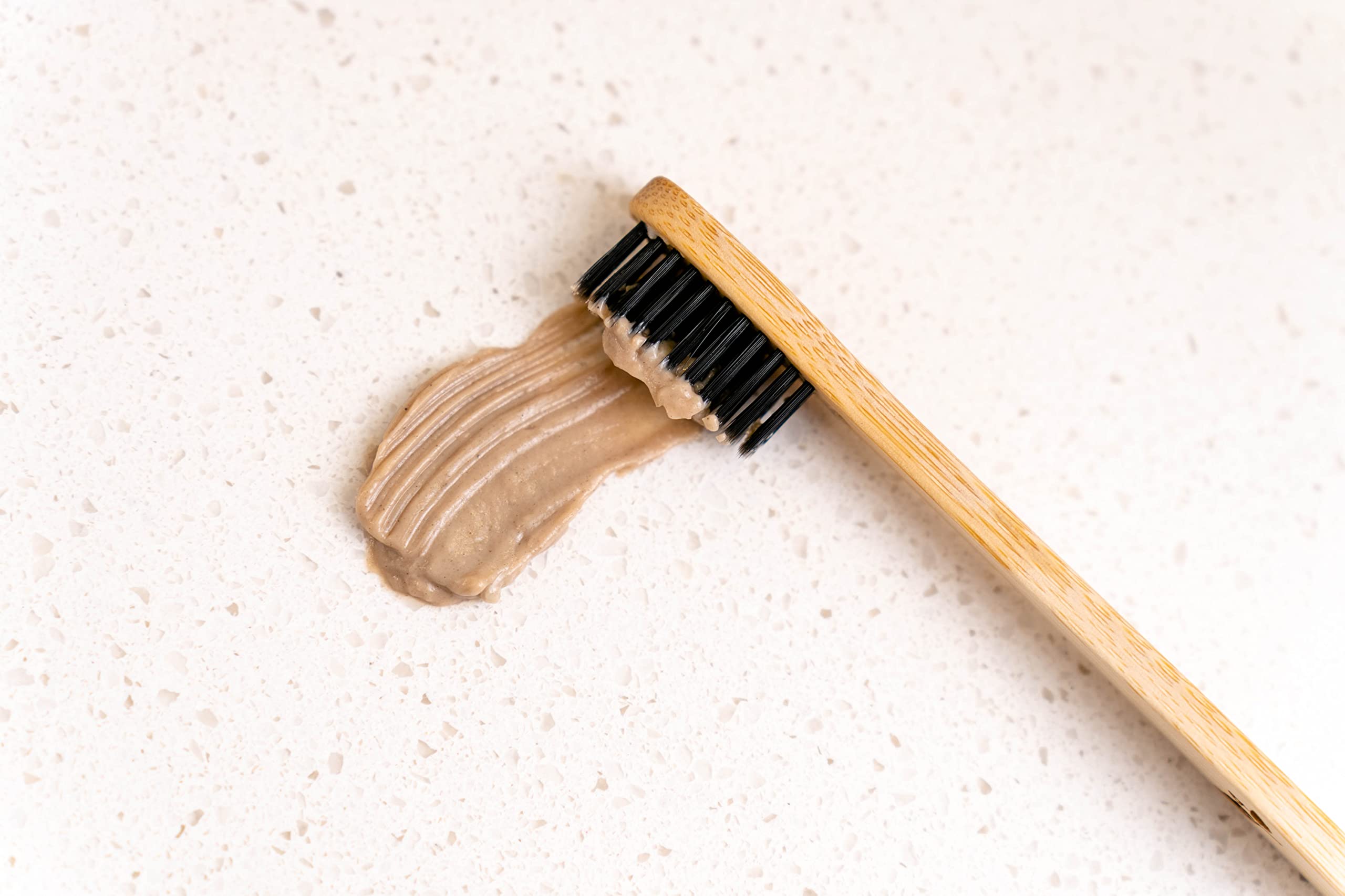 REDMOND - Earthpaste All Natural Non-Fluoride Vegan Non GMO Real Ingredients Toothpaste, Wintergreen 4 Ounce Tube (Pack of 3) (Packaging May Vary)