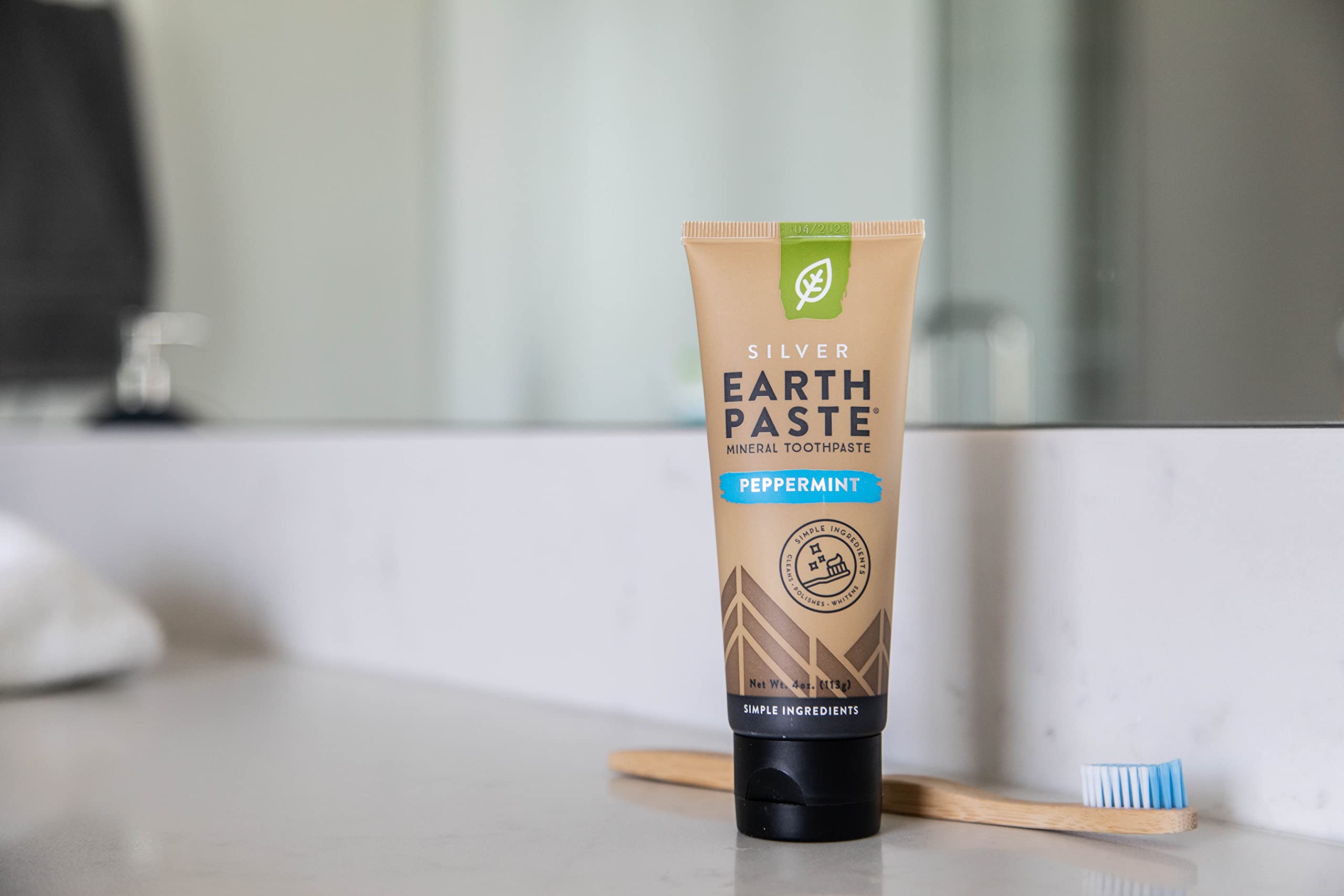 REDMOND - Earthpaste All Natural Non-Fluoride Vegan Non GMO Real Ingredients Toothpaste, Wintergreen 4 Ounce Tube (Pack of 3) (Packaging May Vary)